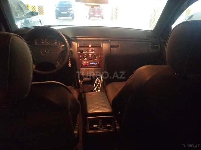 Mercedes E 230 1997, 360,000 km - 2.3 l - Bakı