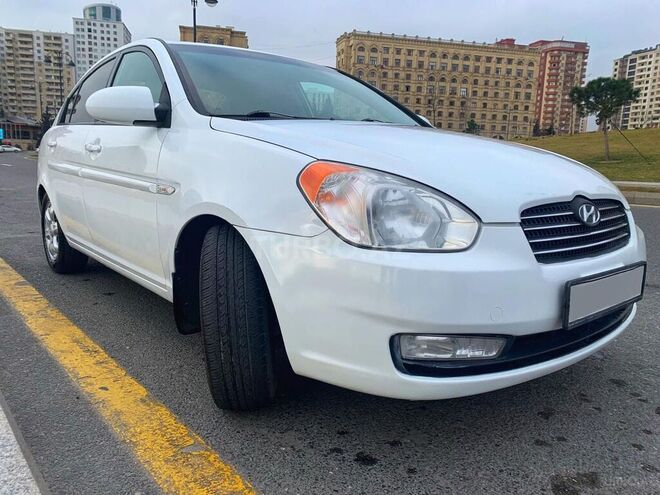 Hyundai Accent 2008, 180,000 km - 1.6 l - Bakı