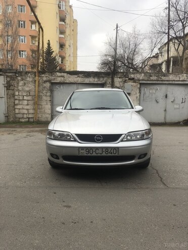 Opel Vectra 1999, 210,000 km - 1.6 l - Sumqayıt