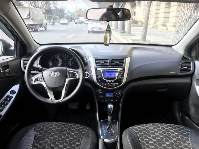 Hyundai Accent 2011, 185,700 km - 1.6 l - Bakı