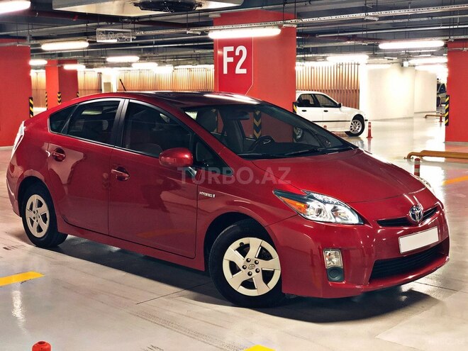 Toyota Prius 2010, 157,000 km - 1.8 л - Gəncə