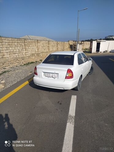 Hyundai Accent 2002, 590,000 km - 1.4 l - Bakı
