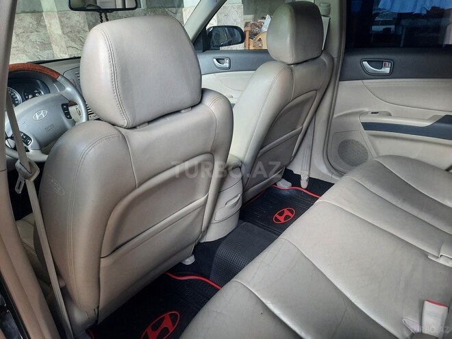 Hyundai Sonata 2006, 136,750 km - 3.3 l - Salyan