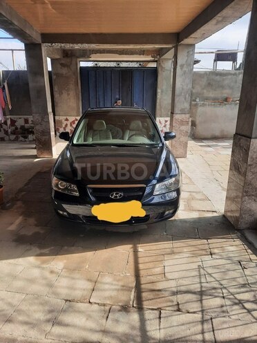 Hyundai Sonata 2006, 136,750 km - 3.3 l - Salyan
