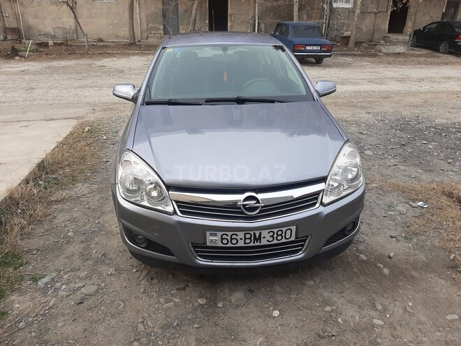 Opel Astra 2005, 143,000 km - 1.4 l - Yevlax