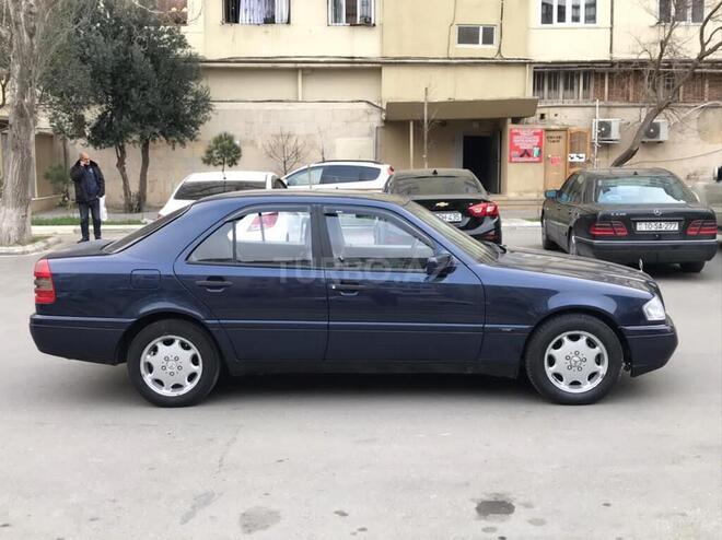 Mercedes C 200 1996, 325,000 km - 2.0 l - Bakı