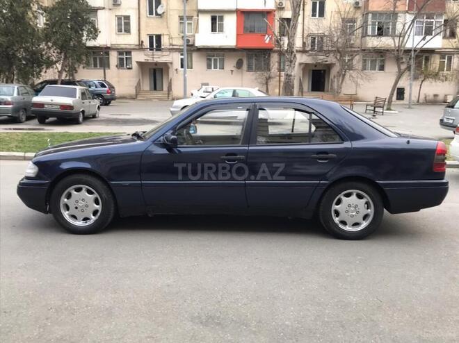 Mercedes C 200 1996, 325,000 km - 2.0 l - Bakı