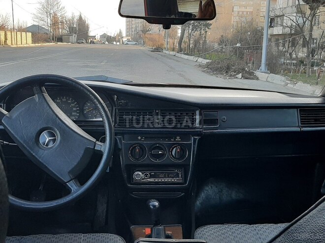 Mercedes 190 1990, 174,000 km - 2.0 l - Bakı