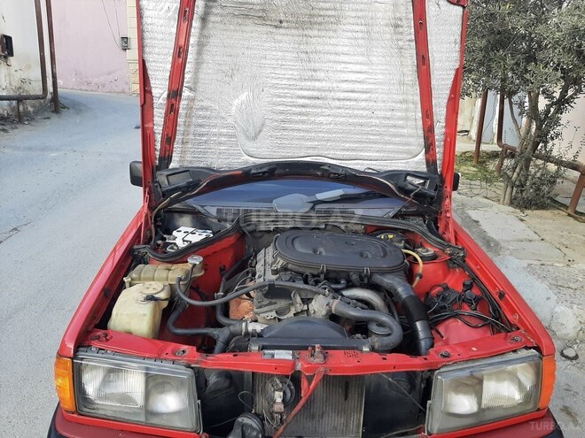 Mercedes 190 1990, 174,000 km - 2.0 l - Bakı