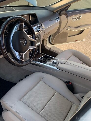 Mercedes E 350 2014, 117,000 km - 3.5 l - Qax
