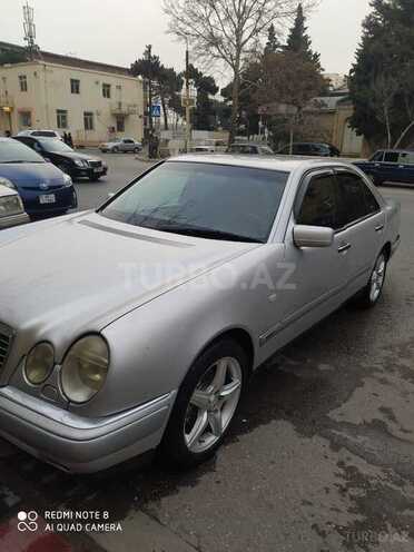 Mercedes E 240 1998, 320,000 km - 2.4 l - Bakı