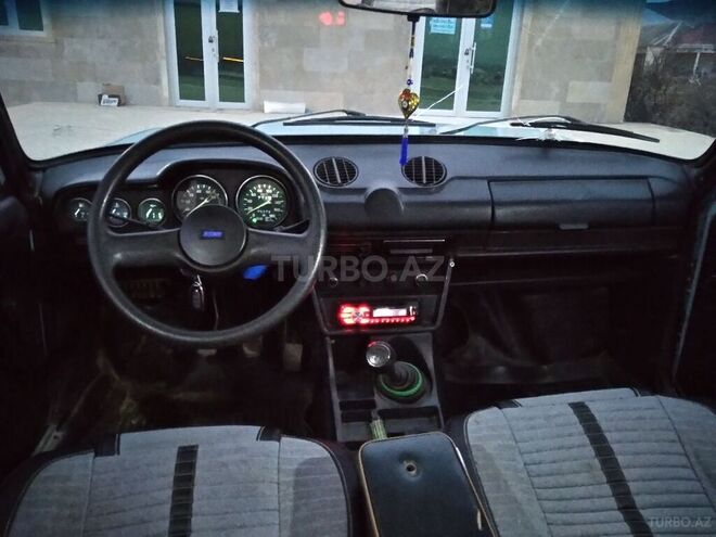 LADA (VAZ) 2106 1987, 380,000 km - 1.5 l - Qazax
