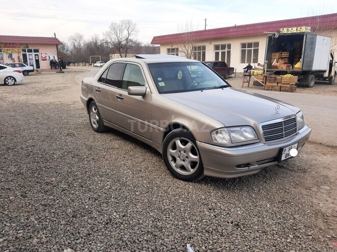Mercedes C 230 1998, 186,256 km - 2.3 l - Ağcabədi