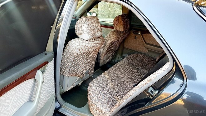 Mercedes C 180 1994, 111,111 km - 1.8 l - Qax