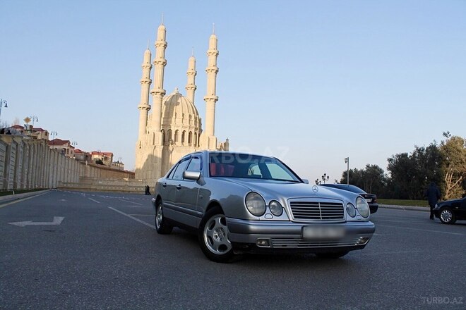 Mercedes E 300 1999, 460,418 km - 3.0 l - Bakı