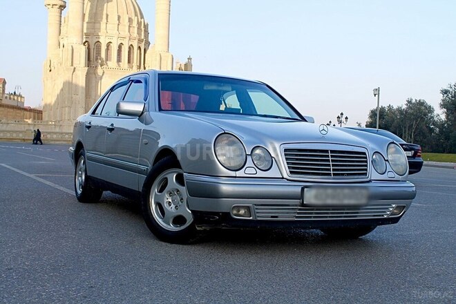 Mercedes E 300 1999, 460,418 km - 3.0 l - Bakı