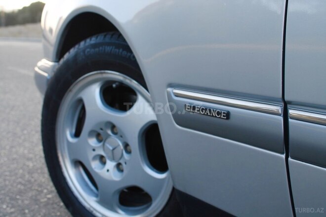 Mercedes E 300 1999, 460,418 km - 3.0 l - Bakı