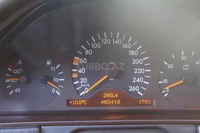 Mercedes E 300 1999, 460,418 km - 3.0 l - Bakı