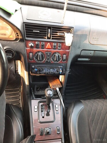 Mercedes C 220 2000, 294,000 km - 2.2 l - Sumqayıt