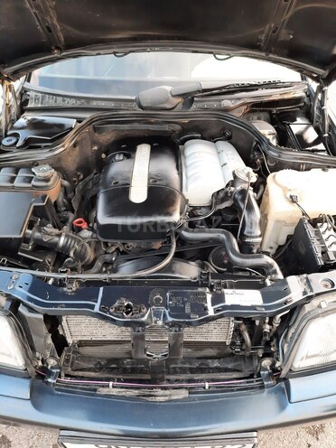 Mercedes C 220 2000, 294,000 km - 2.2 l - Sumqayıt