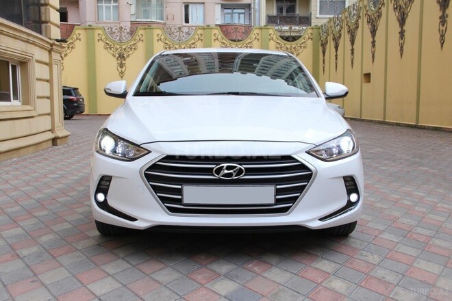 Hyundai Elantra 2017, 50,000 km - 1.8 l - Bakı
