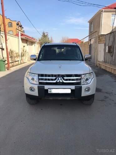 Mitsubishi Pajero 2008, 133,000 km - 3.0 л - Bakı