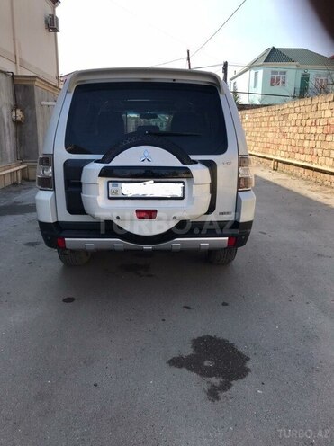 Mitsubishi Pajero 2008, 133,000 km - 3.0 л - Bakı