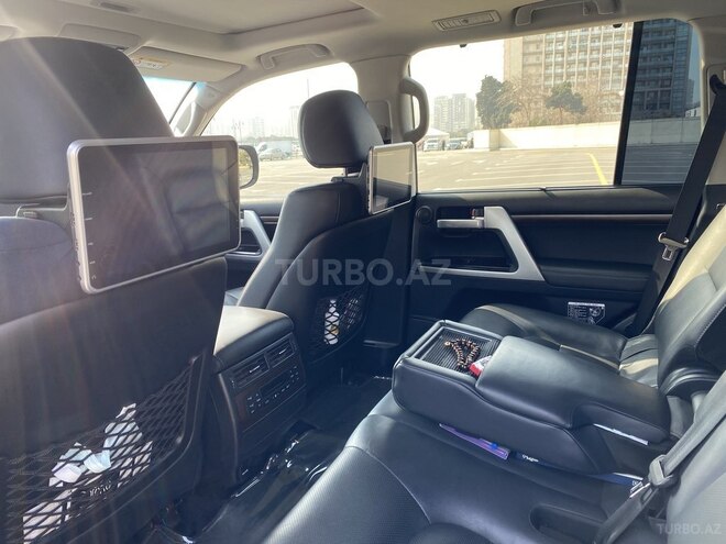 Toyota Land Cruiser 2018, 69,789 km - 4.6 l - Bakı