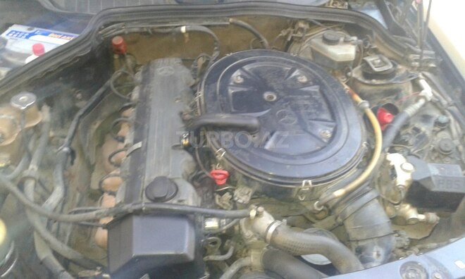 Mercedes 190 1991, 253,231 km - 2.5 l - Qazax