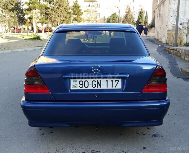 Mercedes C 180 1999, 332,000 km - 1.8 л - Bakı