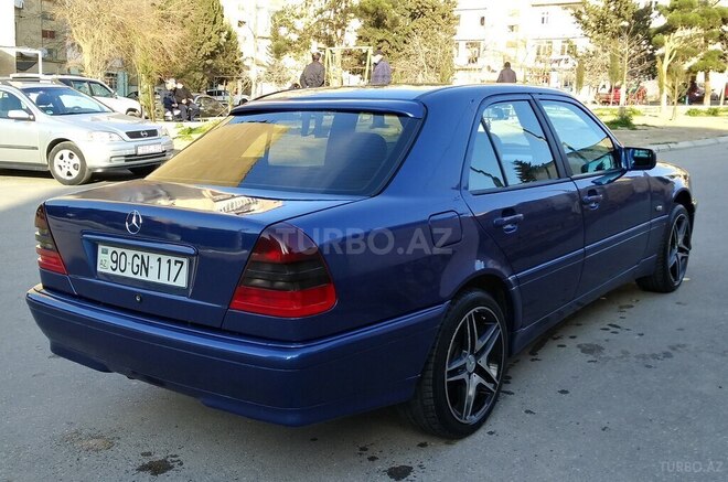 Mercedes C 180 1999, 332,000 km - 1.8 л - Bakı