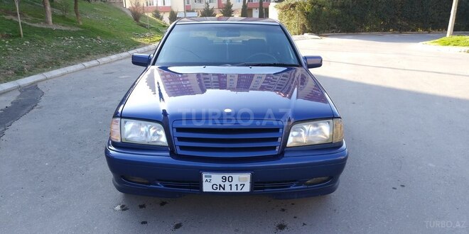 Mercedes C 180 1999, 332,000 km - 1.8 л - Bakı