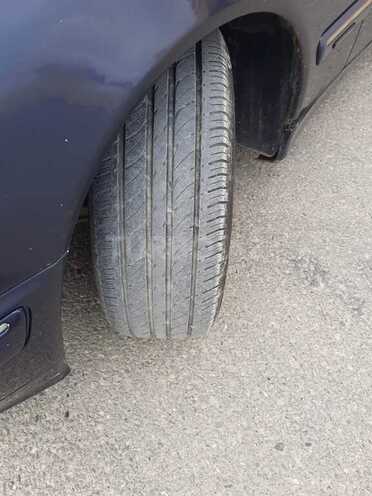 Mercedes E 220 2000, 300,000 km - 2.2 l - Bakı