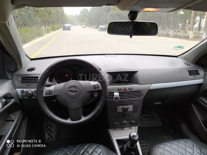 Opel Astra 2005, 270,000 km - 1.4 л - Sumqayıt