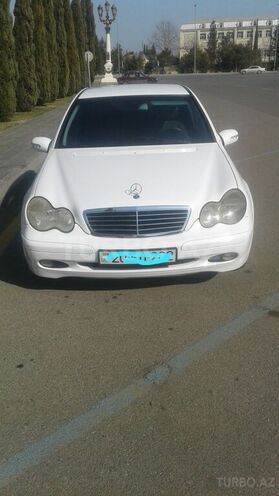 Mercedes C 200 2001, 270,000 km - 2.0 l - Gəncə