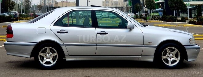 Mercedes C 240 1997, 240,000 km - 2.4 l - Bakı