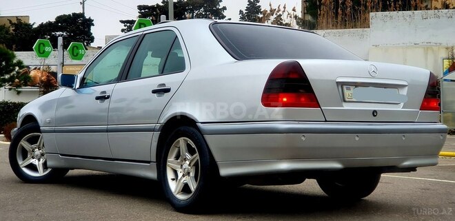 Mercedes C 240 1997, 240,000 km - 2.4 l - Bakı