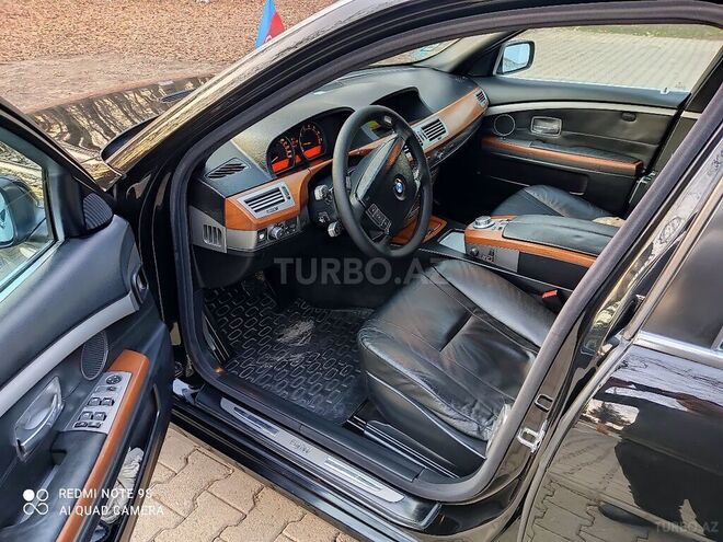 BMW 730 2006, 286,000 km - 3.0 l - Masallı