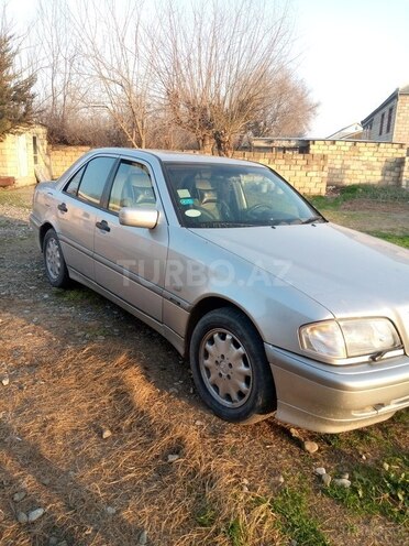 Mercedes C 240 1998, 195,000 km - 2.4 l - Ağcabədi