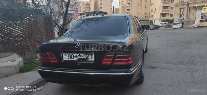Mercedes E 320 1998, 450,000 km - 3.2 l - Bakı