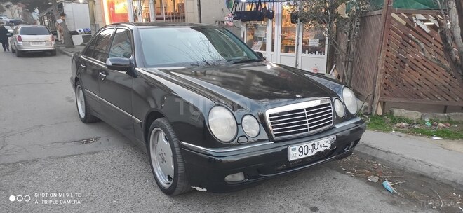 Mercedes E 320 1998, 450,000 km - 3.2 l - Bakı