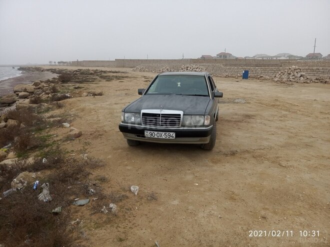 Mercedes 190 1991, 280,000 km - 2.0 l - Bakı