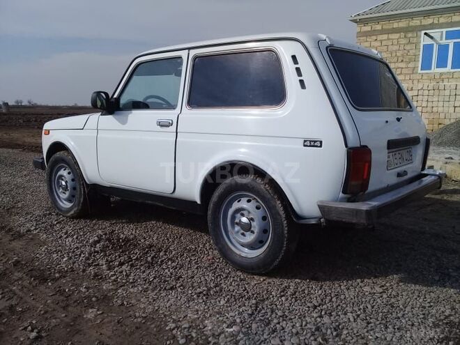 LADA (VAZ) Niva 2003, 263,597 km - 1.7 l - Salyan