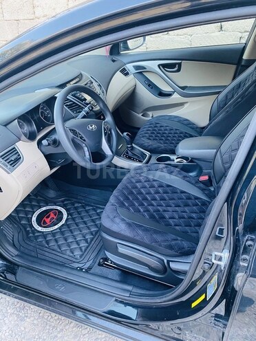 Hyundai Elantra 2015, 45,000 km - 1.8 l - Bakı