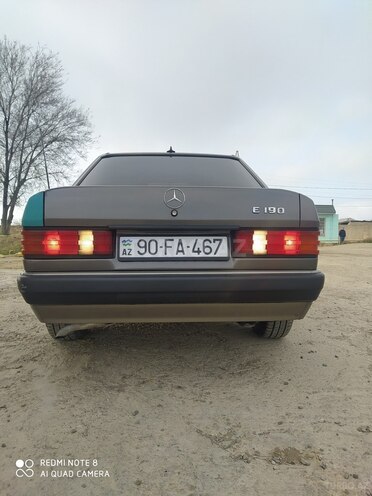 Mercedes 190 1990, 365,480 km - 2.0 l - Xırdalan