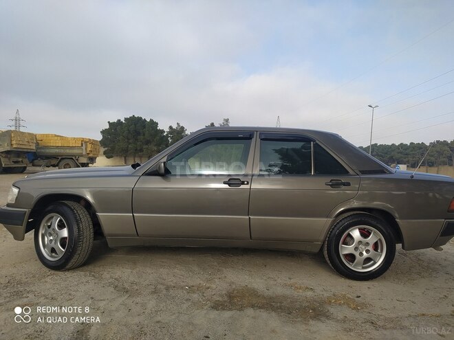 Mercedes 190 1990, 365,480 km - 2.0 l - Xırdalan