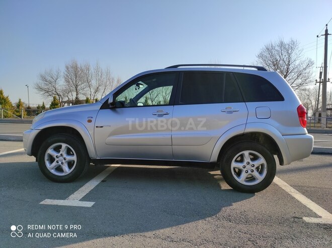 Toyota RAV4 2002, 275,020 km - 0.2 l - Şəki