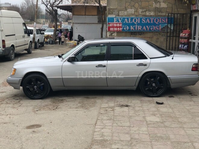Mercedes E 280 1995, 350,000 km - 2.8 l - Bakı