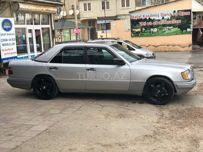 Mercedes E 280 1995, 350,000 km - 2.8 l - Bakı