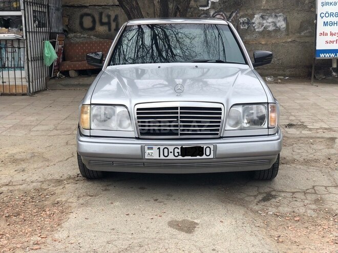 Mercedes E 280 1995, 350,000 km - 2.8 l - Bakı